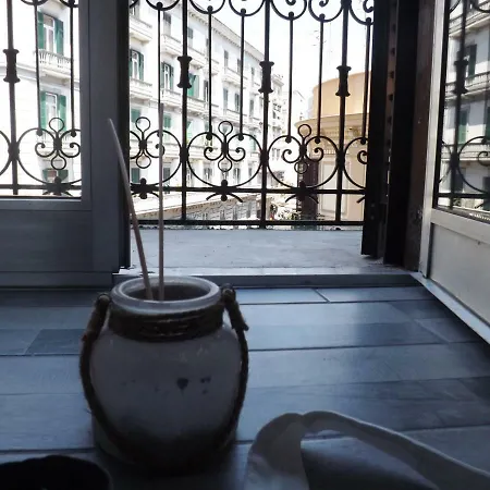 Domus Alma Bed & Breakfast Naples Exterior photo
